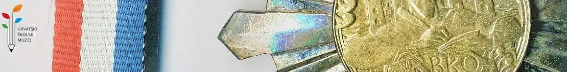 Odličja iz Zbirke školske opreme i predmeta